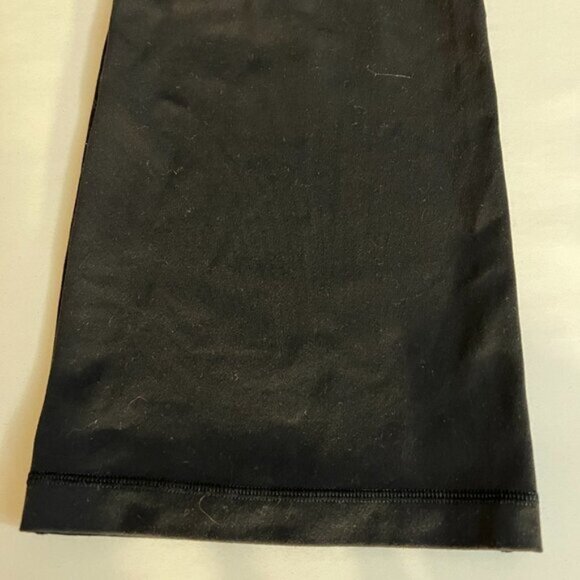 Lululemon Women's Mid-Rise Black Flare Pants - Picture 5 of 8